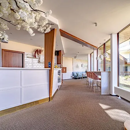 A205 Hrebienok Stary Smokovec With Garage アパート *